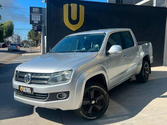 VOLKSWAGEN AMAROK 2.0 HIGHLINE 4X4 CD 16V TURBO INTERCOOLER DIESEL 4P AUTOMÁTICO VOLKSWAGEN AMAROK 2.0 HIGHLINE 4X4 CD 16V TURBO INTERCOOLER DIESEL 4P AUTOMÁTICO
